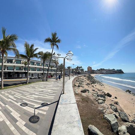 Hotel La Siesta Malecon Mazatlan Dış mekan fotoğraf